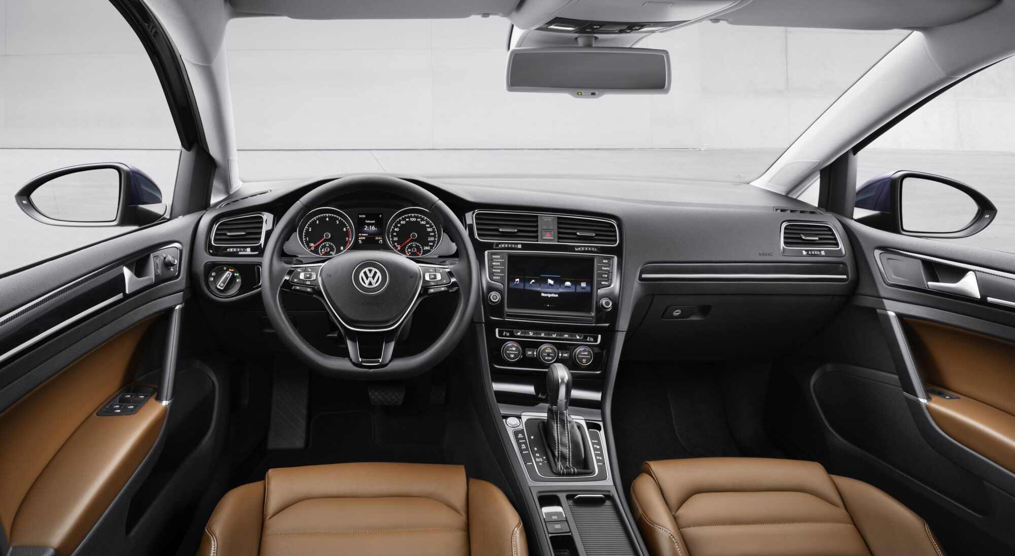 VW Golf – Interior | Diesel Car Magazine