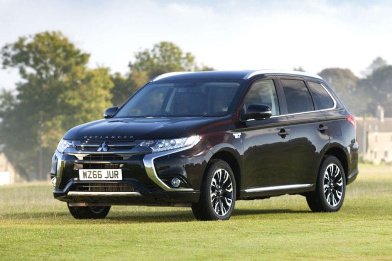 Mitsubishi Outlander PHEV Juro